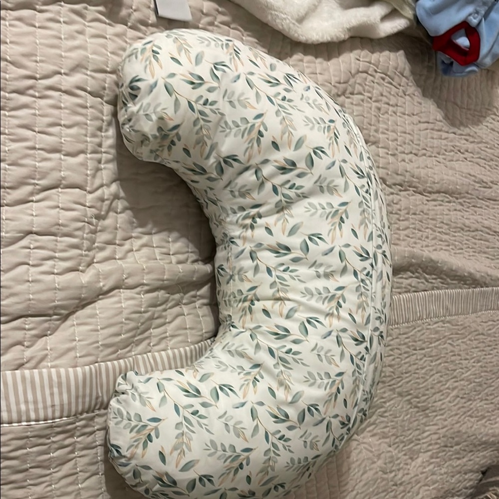 Leaf Print Nursing Pillow